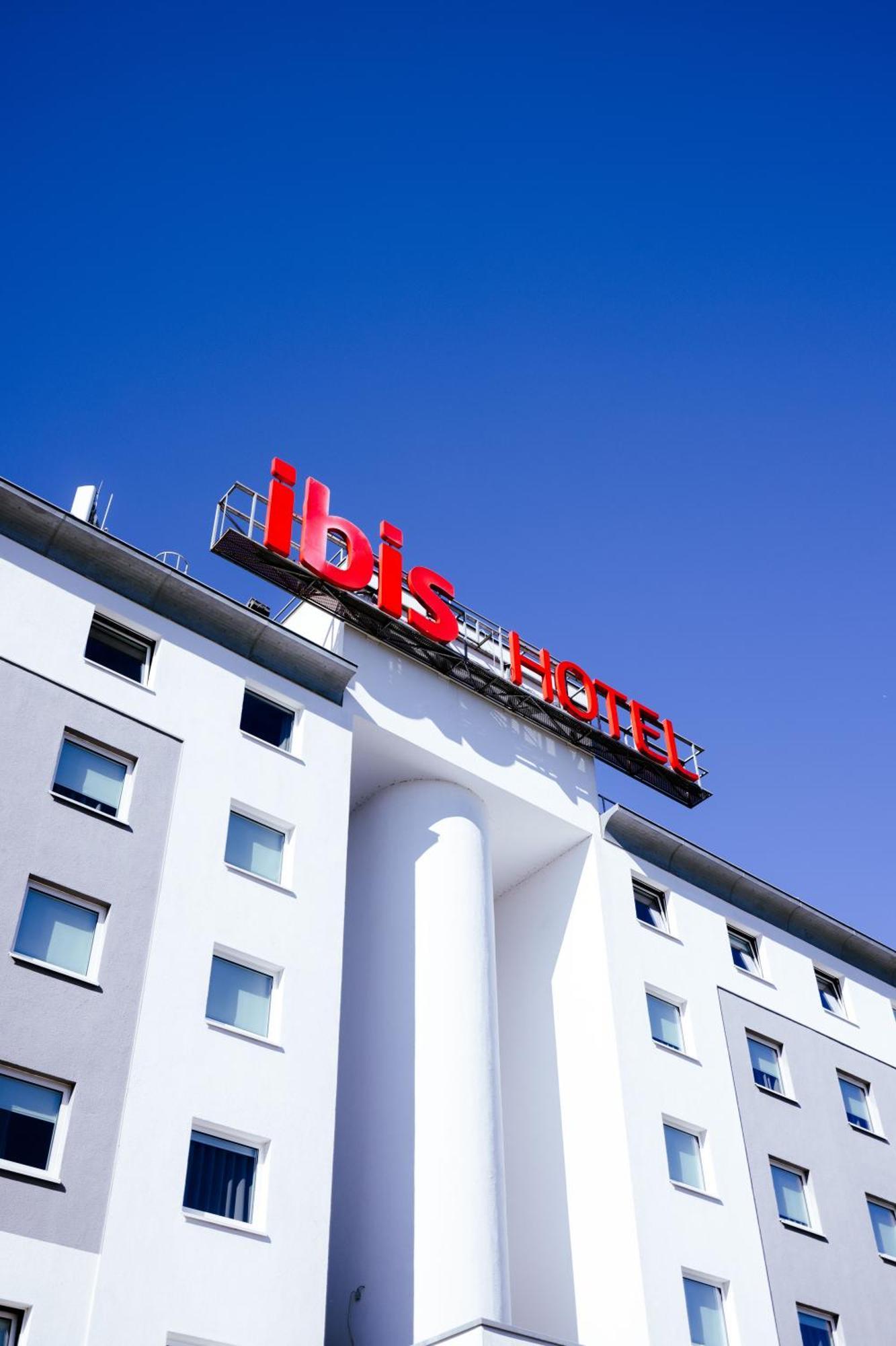 Hotel Ibis Luxembourg Aeroport Exteriér fotografie